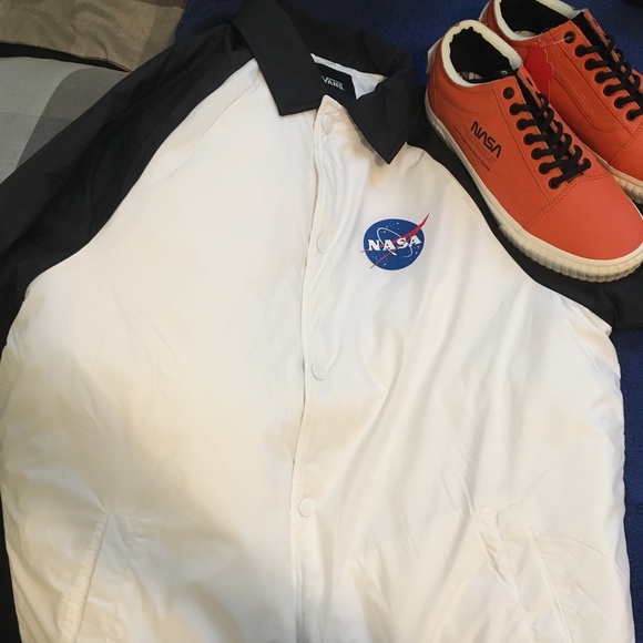 VANSxNASA, SPACE VOYAGER, BOMBER JACKET, m large - Picture 2 of 4